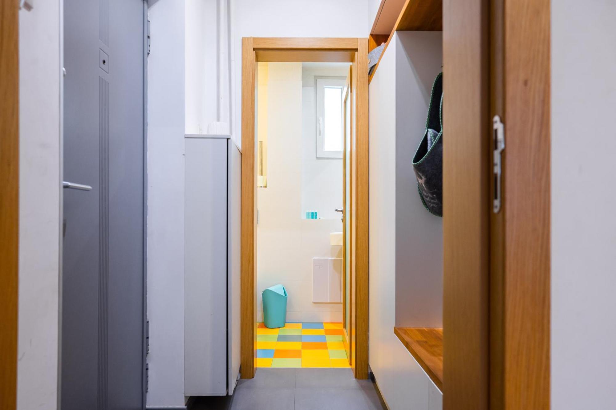Apartament Colorful Getaway Right Next To Ndk By Flat Mаnager